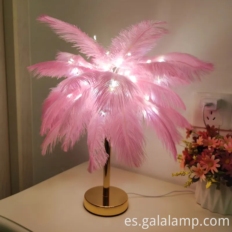 Lámpara LED de plumas de avestruz de lujo moderna para dormitorios elegantes